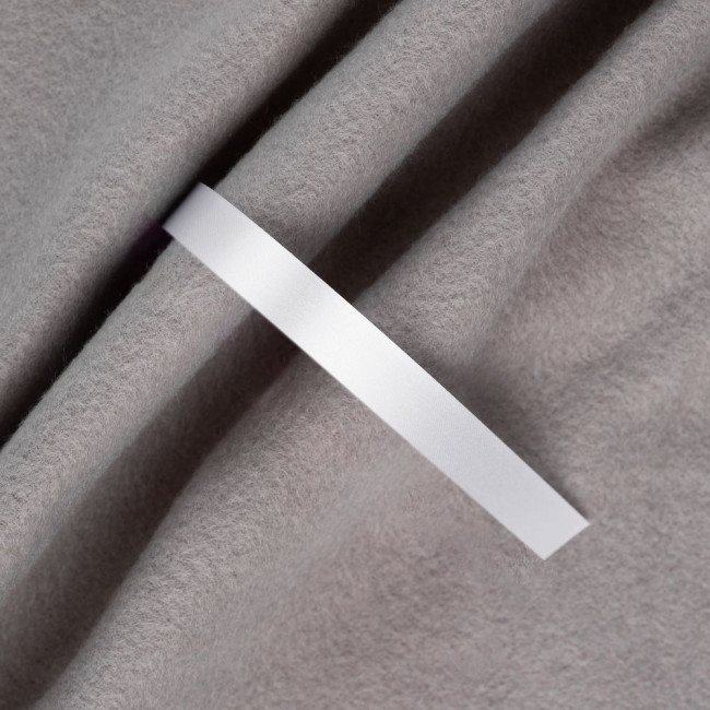Лента сатиновая Satin 10 S, белая, 10 см Лента сатиновая Satin 10 S, белая, 10 см
